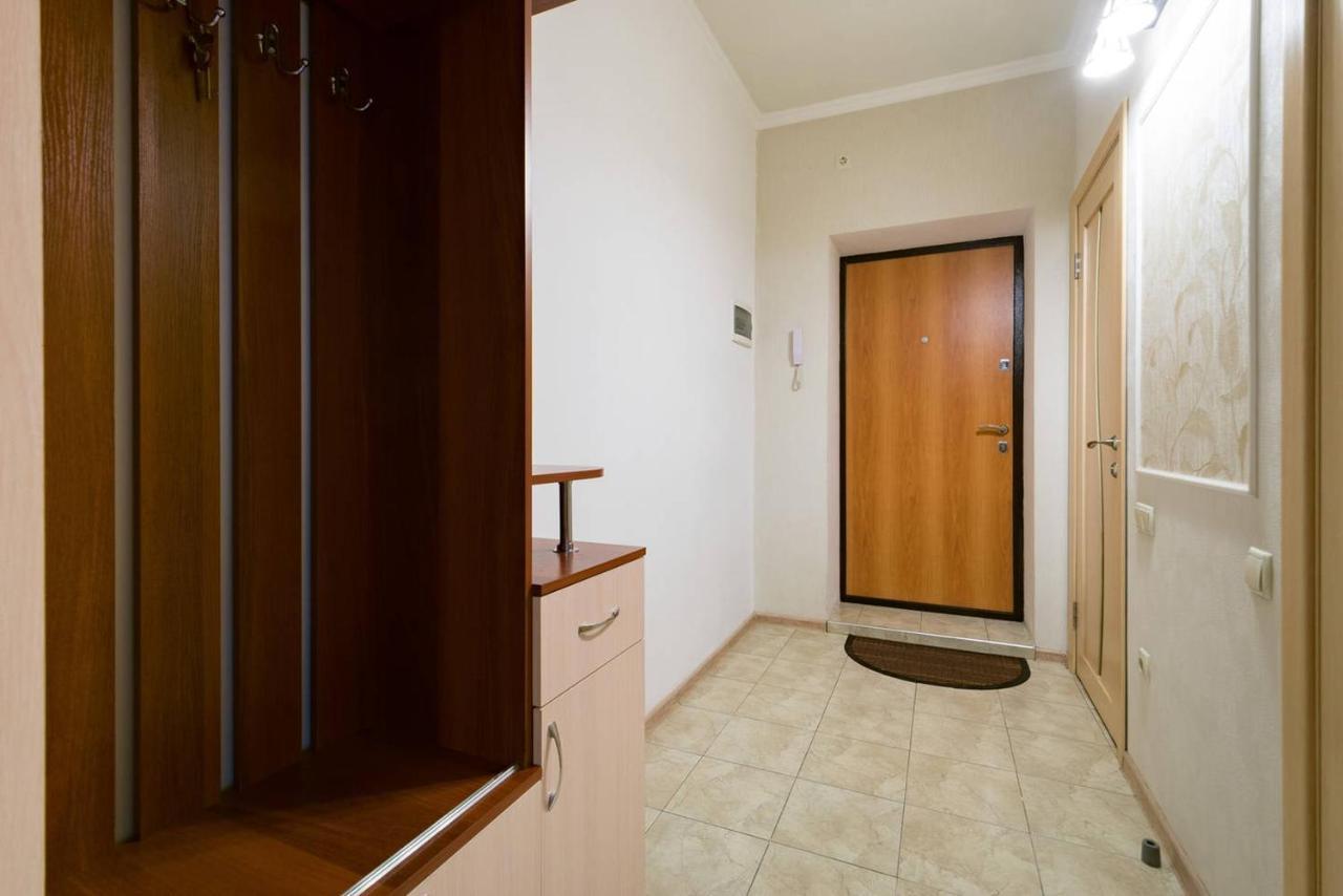 Nadezhda Apartment On Nauryzbay Batyra 37/1 Алма Ата Екстериор снимка